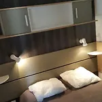 Les Vernieres Sancy キャンプ場 5*