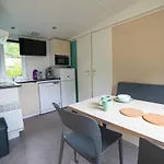 Les Vernieres Sancy مكان تخييم 5*