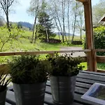 キャンプ場 Les Vernieres Sancy 5*